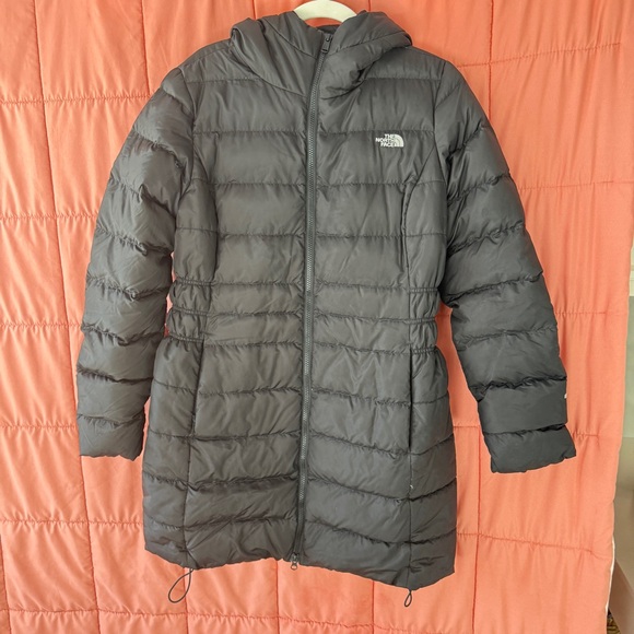 The North Face Aconcagua Jacket - Picture 3 of 12